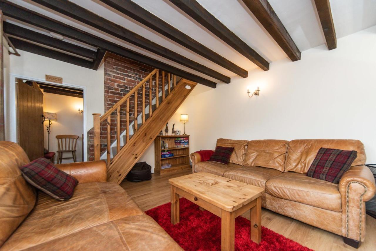 Dale End Cottage, Holiday home *